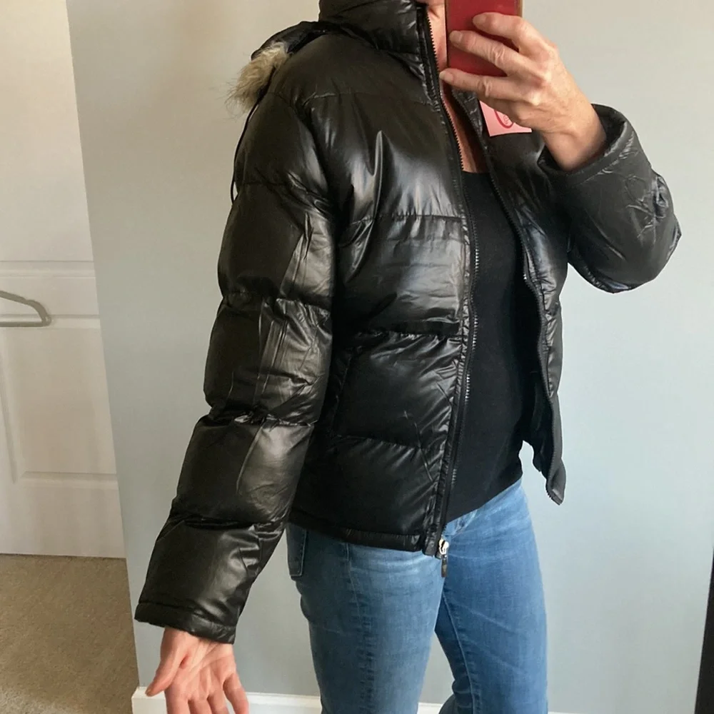 Black Hooded Puffer Jacket - Picture 7 of 9